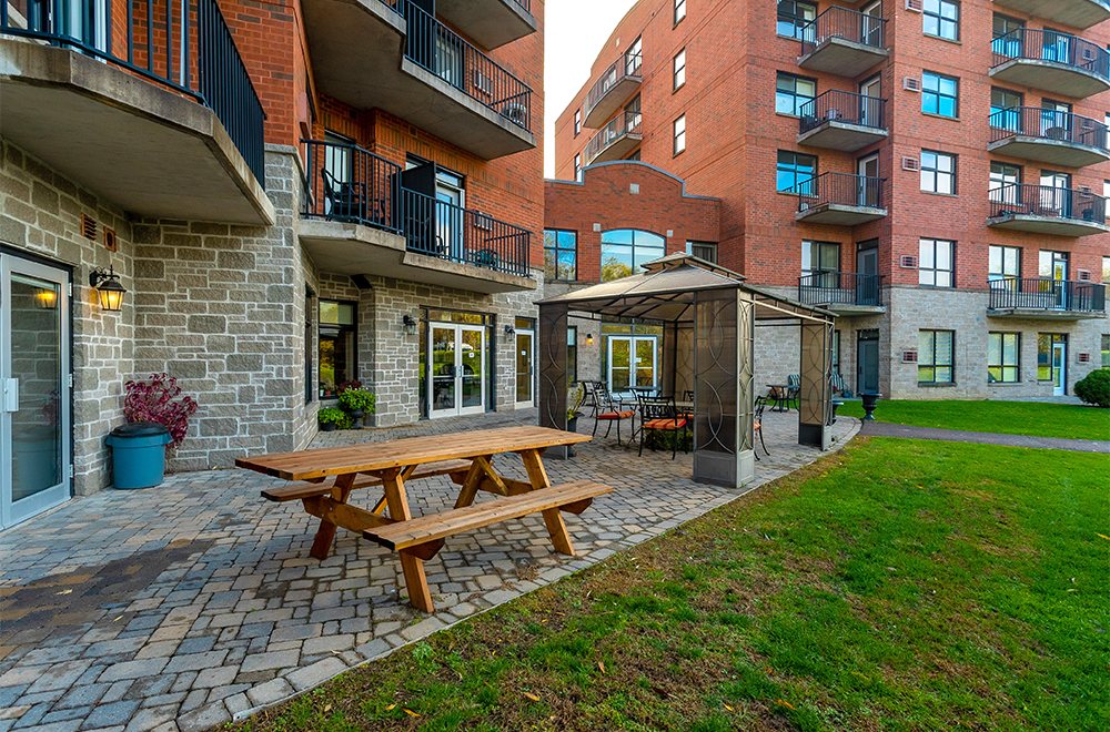 Sienna Living Retirement Homes Arnprior Senior & Elder Care Island