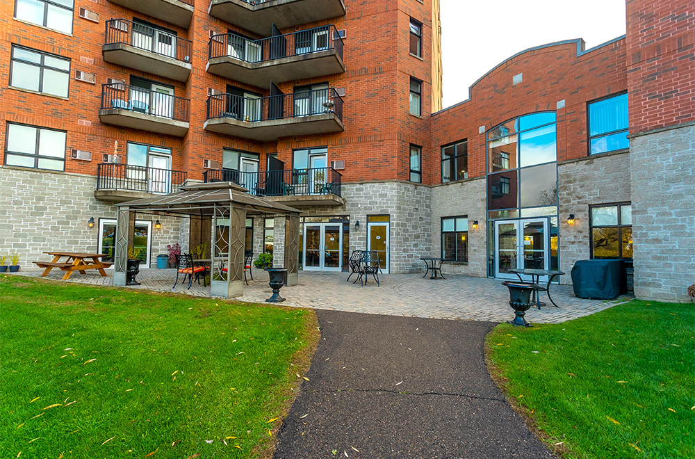 Sienna Living Retirement Homes Arnprior Senior & Elder Care Island