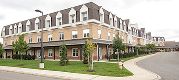image of the exterior view of Cedarvale Lodge Retirement and Care Community.