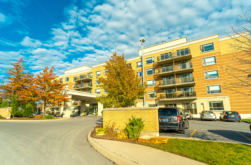 Exterior view of Royale Place Retirement Residence in Kingston