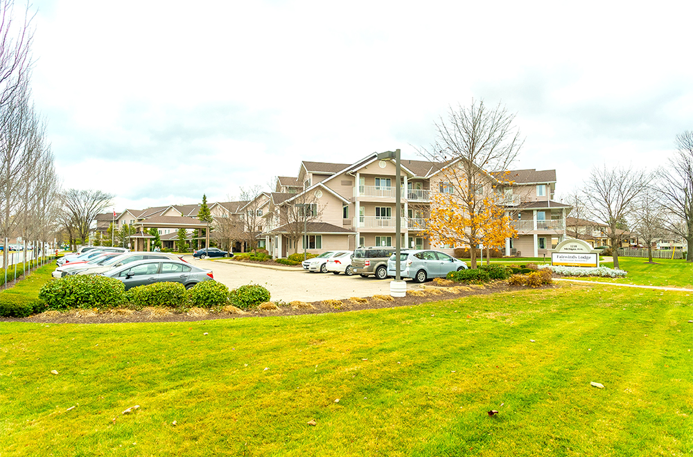 Exterior view of Fairwinds Lodge Retirement Residence in Sarnia