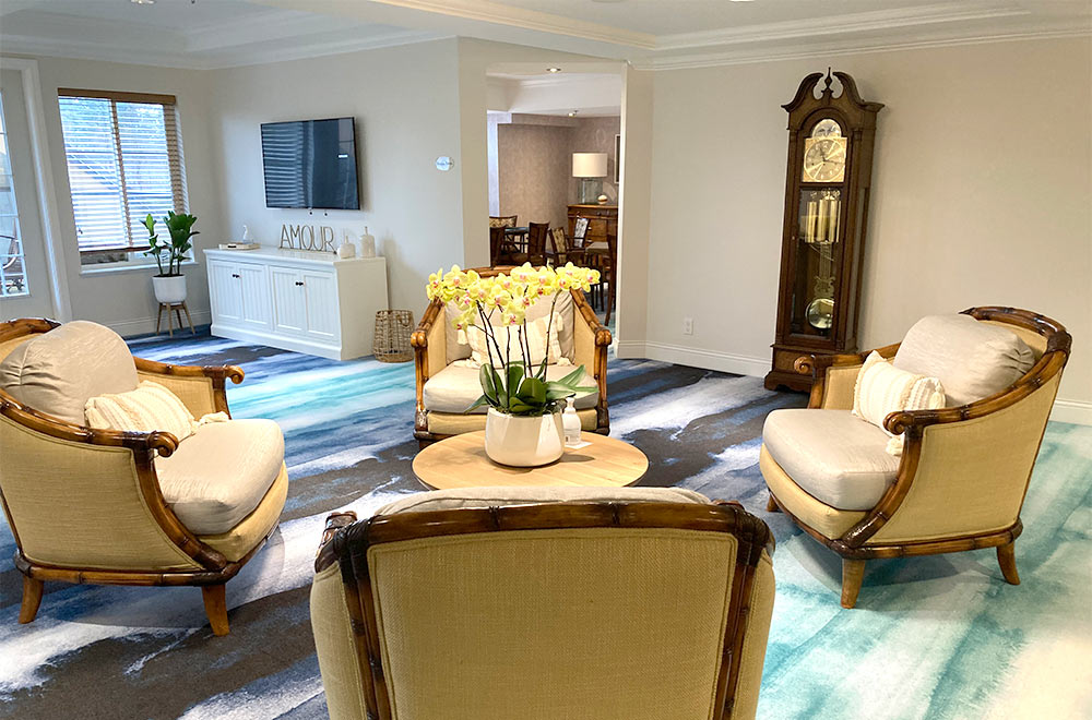 Senior Assisted Living in White Rock, Surrey BC Peninsula Retirement