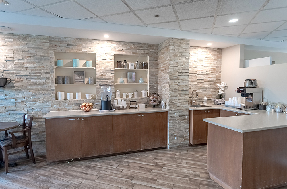 Bar area at Island View Retirement Residence in Arnprior