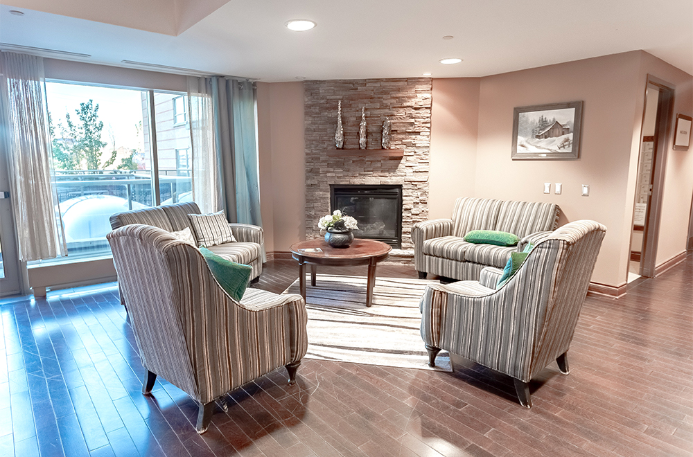 Sienna Living Retirement Homes Kingston Senior & Elder Care Royale