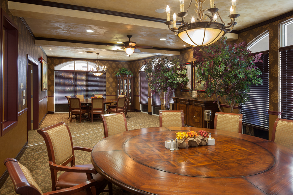 Private dining area at Astoria Retirement Residence