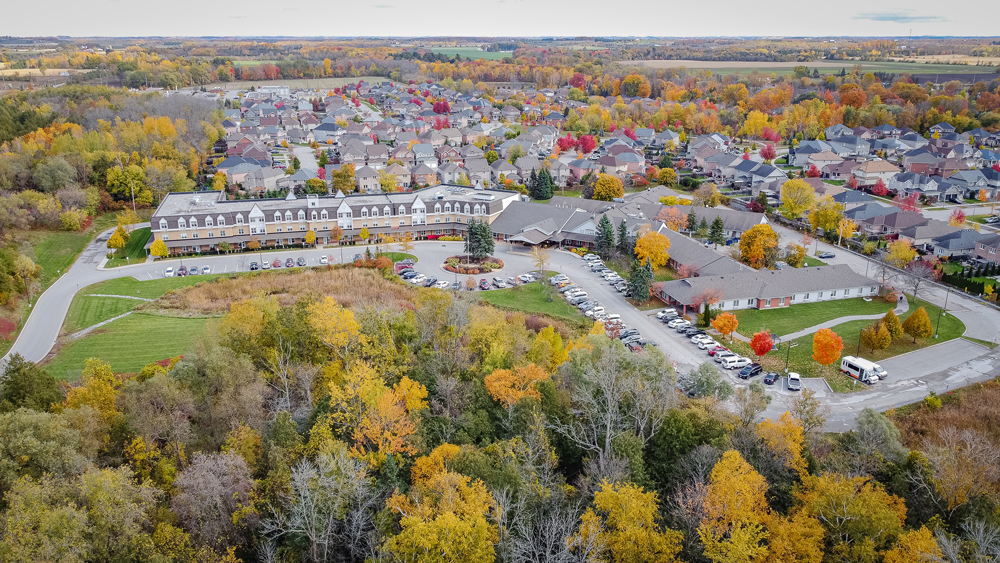 Full view of Cedarvale Lodge Retirement and Care Community in Keswick