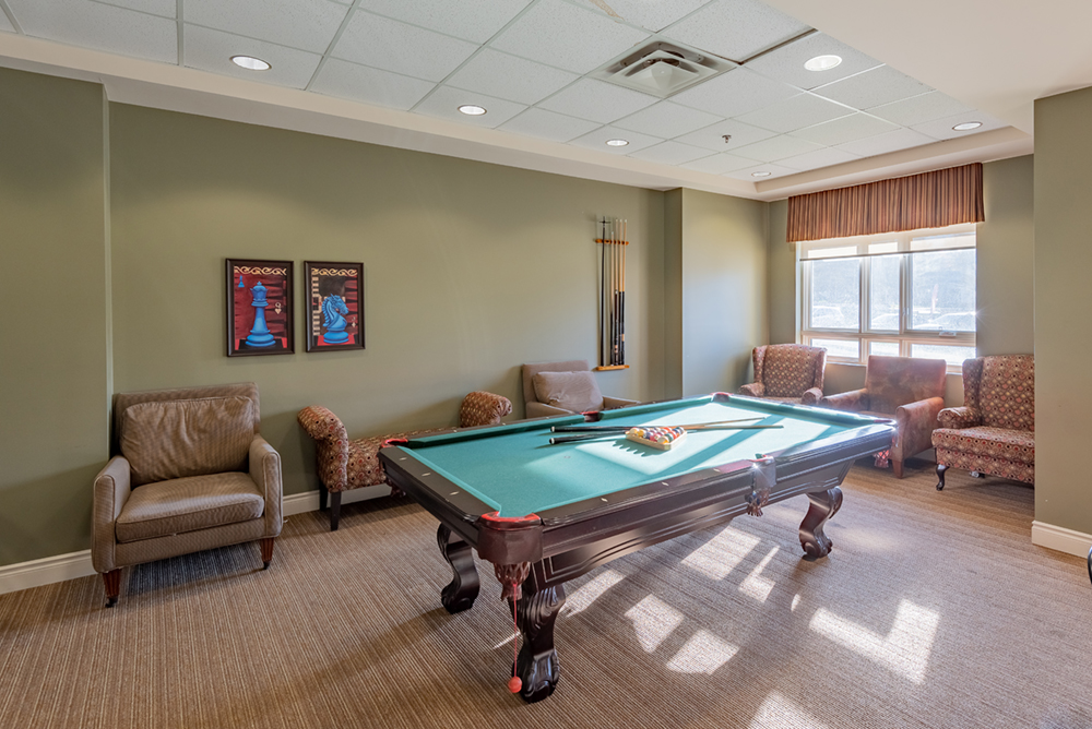 Entertainment area at Kingsmere Retirement Residence