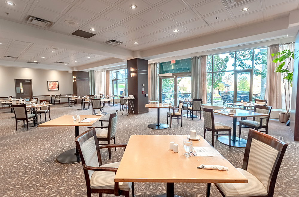 Senior Assisted Living in Kingston Royale Place Retirement Residence