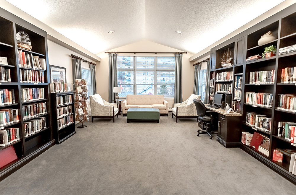 Library at Masonville Manor Retirement Residence in London